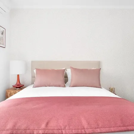 Apartament Joivy Bright And Beautiful 4br 5 Mins To Rato Subway Lizbona