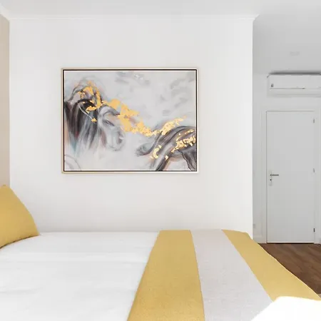 Joivy Bright And Beautiful 4br 5 Mins To Rato Subway * Lizbona