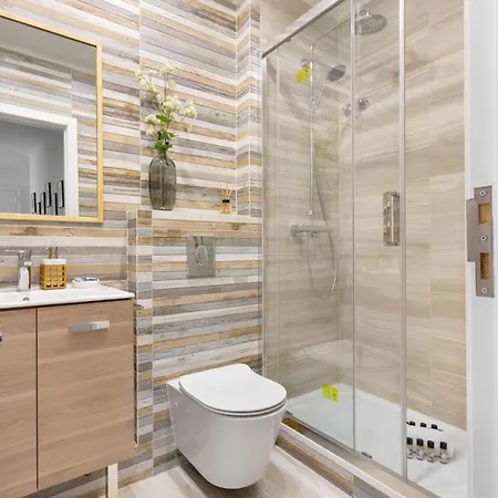 Joivy Bright And Beautiful 4br 5 Mins To Rato Subway Appartement Lissabon