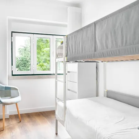 Appartement Joivy Bright And Beautiful 4br 5 Mins To Rato Subway
