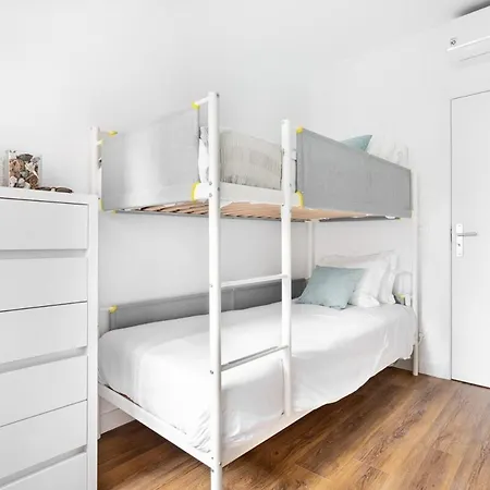 Апартаменти Guestready - Modern Near The Botanical Garden *